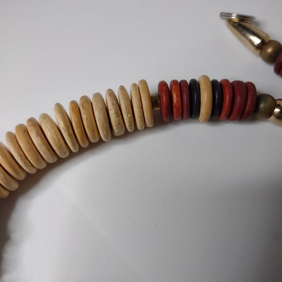 Very Cool Wooden Bead And Pendant Necklace 19 Inches Long - Picture 6 of 13